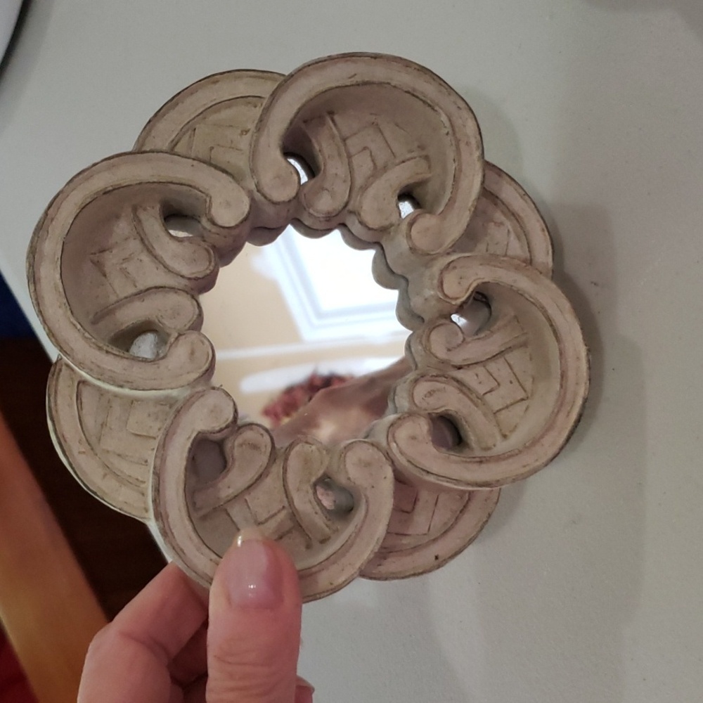 Decorative Cream Wall Mirrors Set Of 6 - Picture 11 of 11